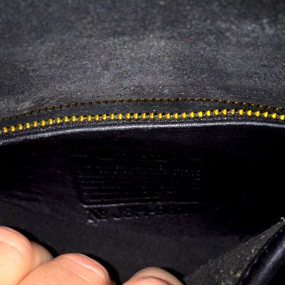 Vintage 1990s Coach Black Leather Crossbody - Picture 6 of 7